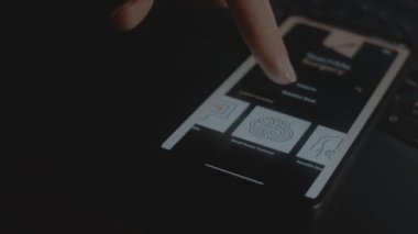 Farklı uzmanlık alanları olan akıllı telefon uygulaması. Tıp fakültesi öğrencileri için resimlerle adım adım prosedürler