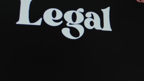 Νομική Ερευνητική Επιγραφή Μαύρο Φόντο Γραφική Παρουσίαση Νομική Έννοια — Αρχείο Βίντεο