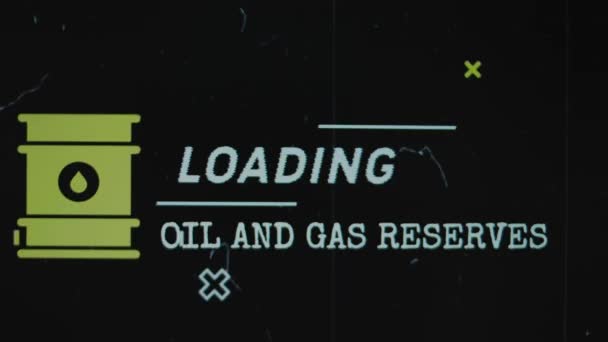 古いフィルム効果で黒い背景に碑文を読み込む石油とガス貯蔵所 オイルバレルシンボルによるグラフィックプレゼンテーション ガスコンセプト — ストック動画