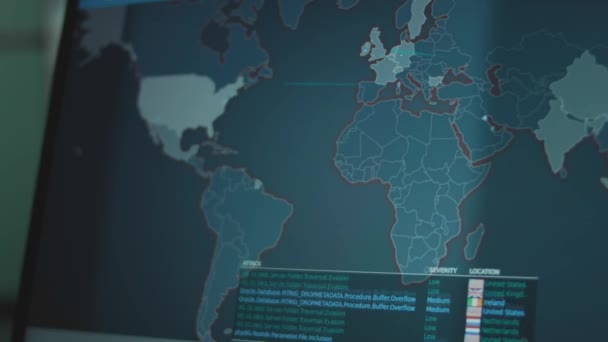 Monitoreo Del Tráfico Global Datos Ataques Cibernéticos Mapa Mundial Pantalla — Vídeos de Stock