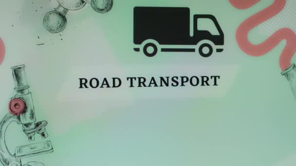 Transport Routier Inscription Sur Fond Vert Clair Avec Symbole Camion — Video