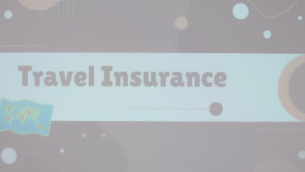 Напис Travel Insurance Світлому Фоні Графічна Презентація Ілюстрацією Світової Карти — стокове відео