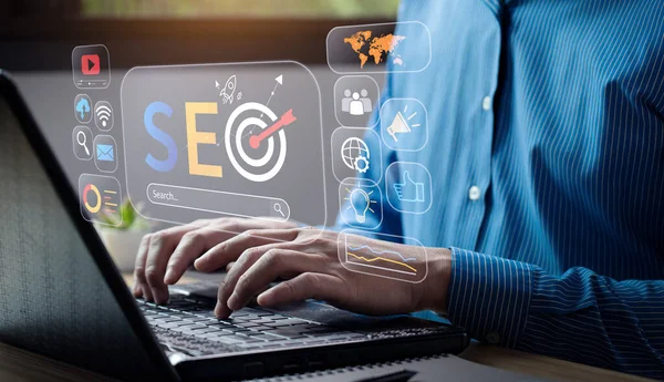 İş adamları SEO araçları kullanır, çevrimiçi potansiyeli açığa çıkarırlar. Görüş mesafesini arttırmak, organik trafiği çekmek ve stratejik optimizasyon teknikleriyle arama motoru sıralamasına hakim olmak. dijital pazarlama