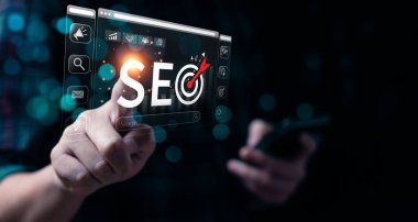 İş adamları SEO araçları kullanır, çevrimiçi potansiyeli açığa çıkarırlar. Görüş mesafesini arttırmak, organik trafiği çekmek ve stratejik optimizasyon teknikleriyle arama motoru sıralamasına hakim olmak. dijital pazarlama