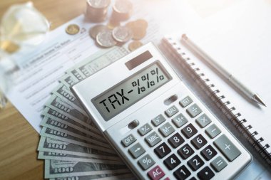 Hesaplayıcı, Gelir Vergisi Formları, Bütçe ve Dosyalama Geri Dönüşleri, Mali Planlama, Hesaplamalar, Vergi Mevsimleri Özelliklerini Vurgulayan Mali Vergi Hazırlama