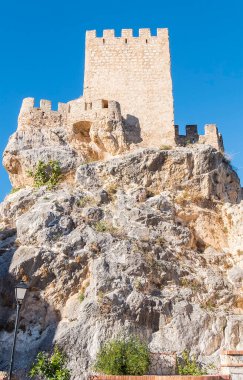 Zuheros, İspanya 'nın Cordoba eyaletinin beyaz köyü..