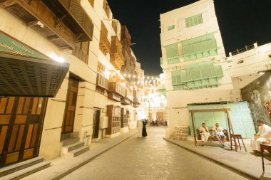 Suudi Arabistan Geleneksel Ev Dekorasyonu. Ortaçağ Arap şehrinin eşsiz mimarisi. Tarihi Jeddah