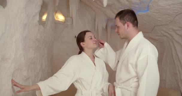 Young Couple Salt Inhalation Steam Room Relaxing Halotherapy — Vídeos de Stock