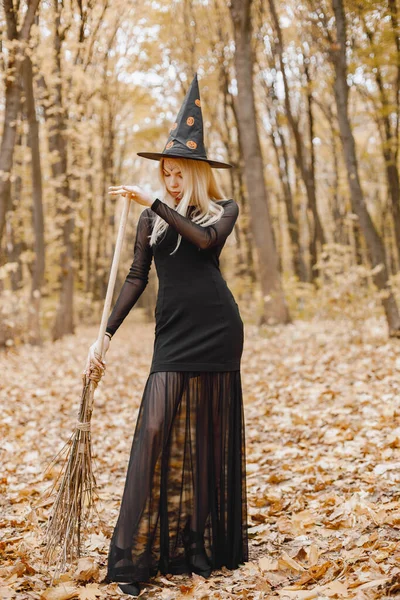 Blonde Young Girl Witch Forest Halloween Girl Wearing Black Dress — Zdjęcie stockowe