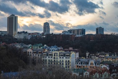 Kyiv during the war and saving electricity