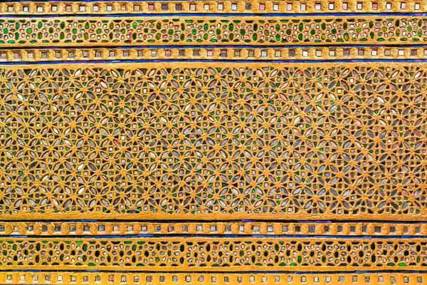 Legno Intagliato Tailandese Motivi Mitologici Thailandesi Decorati Con Oro Vetrate — Foto Stock