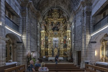 Alcudia, Mayorka 'daki Aziz James Kilisesi' nin dekorasyonu ve iç mimarisi.