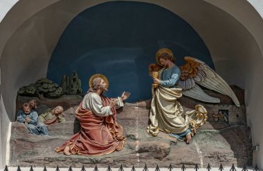 Opole, Polonya 'nın güneybatısında bulunan büyük bir şehirdir, ODRA nehrinin üzerinde Opole' un geçmişinin sembolü 14. yüzyıl Piast Kulesi 'dir.