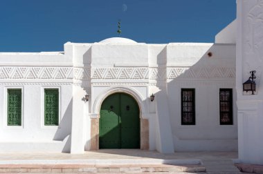 Etnografik müzenin etkileyici mimarisi djerba, tunisia adasında