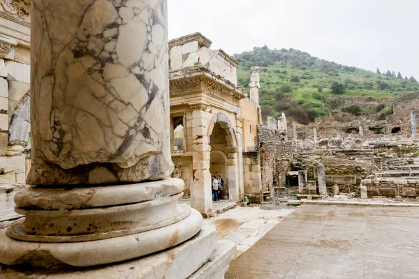 Les Touristes Visitent Ephèse Turquie Site Archéologique Couper Souffle Qui — Photo