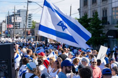 Toronto, Kanada - 9 Haziran 2024: UJA (Birleşik Yahudi Temyiz) İsrail için yürüyüş Toronto etkinliği 