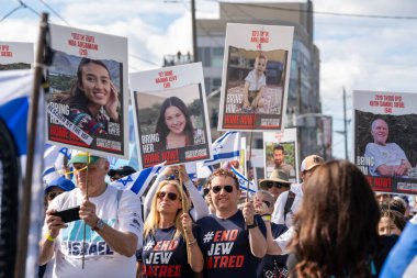 Toronto, Kanada - 9 Haziran 2024: UJA (Birleşik Yahudi Temyiz) İsrail için yürüyüş Toronto etkinliği 
