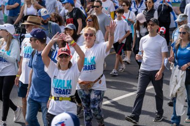 Toronto, Kanada - 9 Haziran 2024: UJA (Birleşik Yahudi Temyiz) İsrail için yürüyüş Toronto etkinliği 
