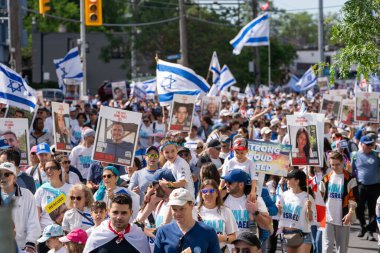 Toronto, Kanada - 9 Haziran 2024: UJA (Birleşik Yahudi Temyiz) İsrail için yürüyüş Toronto etkinliği 