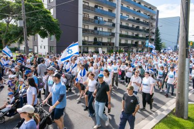 Toronto, Kanada - 9 Haziran 2024: UJA (Birleşik Yahudi Temyiz) İsrail için yürüyüş Toronto etkinliği 