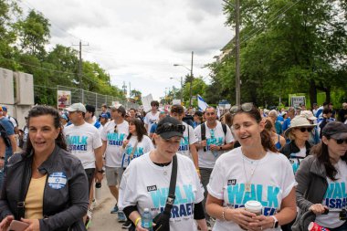 Toronto, Kanada - 9 Haziran 2024: UJA (Birleşik Yahudi Temyiz) İsrail için yürüyüş Toronto etkinliği 