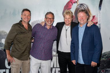 Toronto, Kanada - 31 Ağustos 2024: Thomas Vencelides, Eric Birnberg, Adam MacDonald, Tom Walden Scotiabank Tiyatrosu 'ndaki Out Come The Wolves gösterimine katıldı