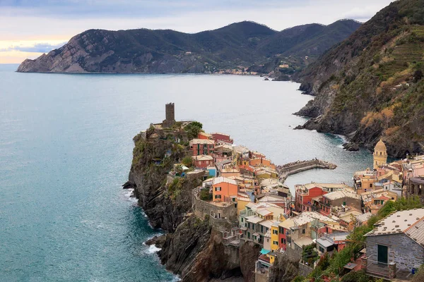 Los Cinque Terre Son Una Costa Mellada Riviera Liguria Compone —  Fotos de Stock