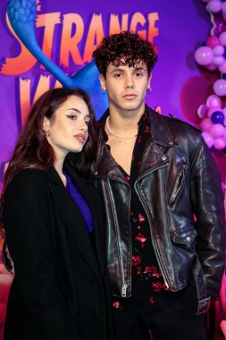 Roma, İtalya - 21 Kasım 2022: Christian Roberto, 'Strange World - Un Mondo Misterioso' adlı animasyon filminin The Space Cinema Moderno 'daki kırmızı halısına katıldı. Roma, İtalya.