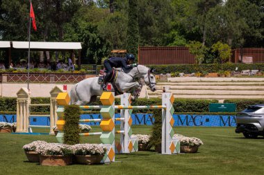 Roma, İtalya. 27 Mayıs 2023. Eugenio Grimaldi (ITA) 90 CSIO ROMA 2023, CSIO5 Uluslar Kupası - 1.55m - 110.000 EUR - LORO PIANA TROPHY, Roma, İtalya Piazza di Siena 'da.