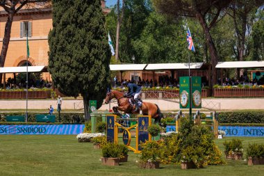 Roma, İtalya. 27 Mayıs 2023. Gaj Riossa (SLO) 90 CSIO ROMA 2023, CSIO5 Uluslar Kupası - 1.55m - 110.000 EUR - LORO PIANA TROPHY, Roma, İtalya Piazza di Siena 'da.