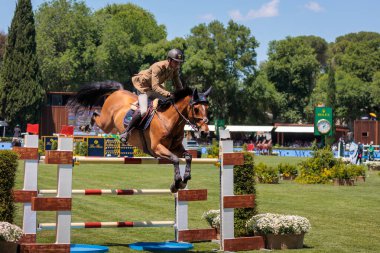 Roma, İtalya. 27 Mayıs 2023. Alberto Zorzi (ITA) 90 CSIO ROMA 2023, CSIO5 Uluslar Kupası - 1.55 m - 110.000 EUR - LORO PIANA TROPHY, Roma, İtalya Piazza di Siena 'da.
