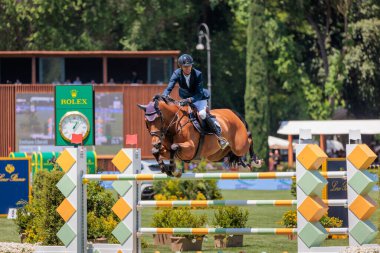 Roma, İtalya. 27 Mayıs 2023. Matthew Sampson (GBR) 90 CSIO ROMA 2023, CSIO5 Uluslar Kupası - 1.55m - 110.000 EUR - LORO PIANA TROPHY, Roma, İtalya Piazza di Siena 'da.