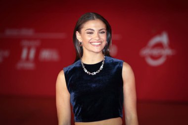 Roma, İtalya - 22 Ekim 2023: Aurora Giovinazzo, Parco della Musica Konser Salonu 'ndaki 2023 Roma Film Festivali' nde kırmızı halıya katıldı..