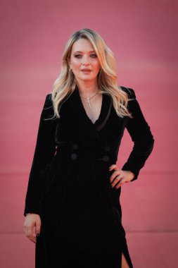 Roma, İtalya - 22 Ekim 2023: Carolina Crescentini, Parco della Musica Konser Salonu 'ndaki 2023 Roma Film Festivali' nde kırmızı halıya katıldı..