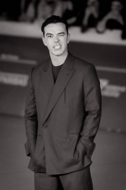 Roma, İtalya, 27 Ekim 2023: Salmo, Oditoryum Parco della Musica 'da düzenlenen 18. Roma Film Festivali' nde CVLT filmi için kırmızı halıya katıldı.