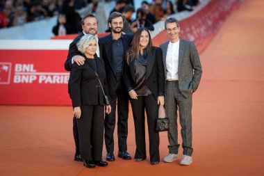 Roma, İtalya, 27 Ekim 2023: (L-R) Silvia Verdone, Christian De Sica, Francesco Valentini, Maria Rosa De Sica ve Federico Marchetti, Roma Film Festivali 'nin 18.