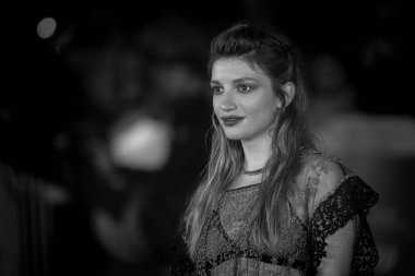 Roma, İtalya - 29 Ekim 2023: Carlotta Antonelli, Parco Della Musica Konser Salonu 'ndaki 18. Roma Film Festivali sırasında SuburraEterna filmi için kırmızı halıya katıldı.