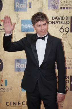 Roma, İtalya - 3 Mayıs 2024: Michele Riondino, İtalya 'nın Cinecitta Stüdyoları' nda düzenlenen David di Donatello 2024 ödül törenine katıldı.