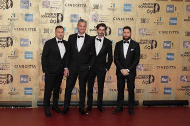 Roma, İtalya - 3 Mayıs 2024: Roma, İtalya 'da Sinema Stüdyoları' nda 2024 David di Donatello ödül töreninin kahramanları.