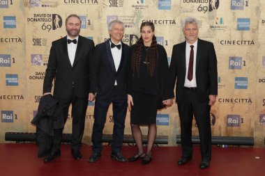 Roma, İtalya - 3 Mayıs 2024: Roma, İtalya 'da Sinema Stüdyoları' nda 2024 David di Donatello ödül töreninin kahramanları.