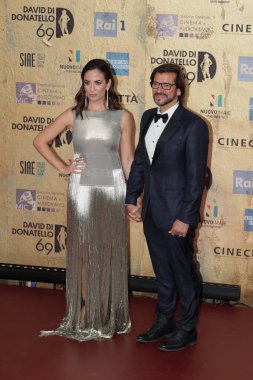 Roma, İtalya - 3 Mayıs 2024: Serena Iansiti, İtalya 'da Cinecitta Stüdyoları' nda düzenlenen David di Donatello 2024 ödül törenine katıldı..