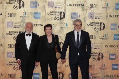 Roma, İtalya - 3 Mayıs 2024: Roma, İtalya 'da Sinema Stüdyoları' nda 2024 David di Donatello ödül töreninin kahramanları.