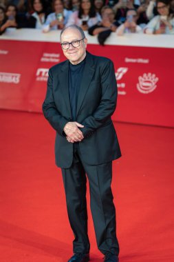 Roma, İtalya - 16 Ekim 2024: Carlo Verdone, Parco Della Musica Konser Salonu 'ndaki 19. Roma Film Festivali sırasında 