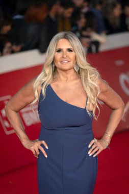 Roma, İtalya - 16 Ekim 2024: Tiziana Rocca, Parco Della Musica Konser Salonu 'ndaki 19. Roma Film Festivali sırasında 