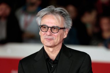 Roma, İtalya - 18 Ekim 2024: Gilles Bourdos, Oditoryum Parco Della Musica 'daki 19. Roma Film Festivali sırasında kırmızı halıya katıldı.