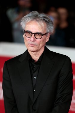 Roma, İtalya - 18 Ekim 2024: Gilles Bourdos, Oditoryum Parco Della Musica 'daki 19. Roma Film Festivali sırasında kırmızı halıya katıldı.