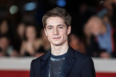 Roma, İtalya - 18 Ekim 2024: Elia Nuzzolo, 18 Ekim 2024 tarihinde İtalya 'nın başkenti Roma' da düzenlenen 19. Roma Film Festivali sırasında 
