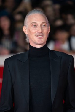 Roma, İtalya - 26 Ekim: Fransız aktör Bruno Gouery, 19. Roma Film Festivali sırasında Auditorium Parco Della Musica 'da kırmızı halıya katıldı.