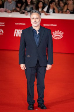 Roma, İtalya - 26 Ekim 2024: Paolo Costella, 19. Roma Uluslararası Film Festivali sırasında Auditorium Parco della Musica 'da kırmızı halıya katıldı.