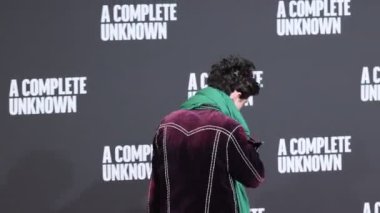 Roma, İtalya - 17 Ocak 2025: Bob Dylan rolüyle aktör Timothe Chalamet, Auditorium Parco Della Musica 'daki 